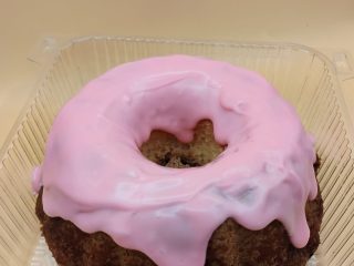Why Strawberry Lemonade Pound Cake Stays Moist?